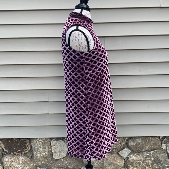 Teezeme Velvet Lattice Print Swing Dress - Black/Mauve - Picture 8 of 10